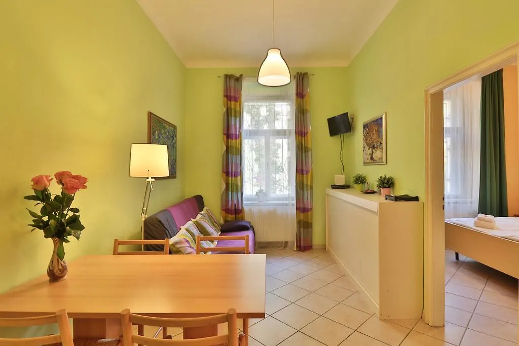 Apartment Na Kozacce 6 Prague