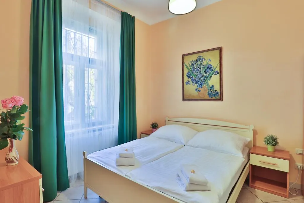 Apartment Na Kozacce 6 Prague