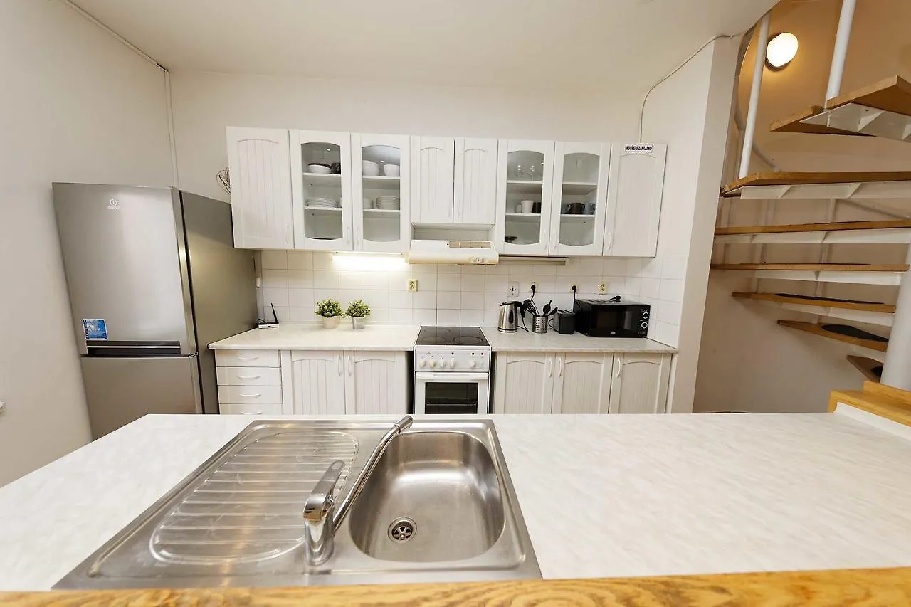 Apartment Na Kozacce 6 Praha 0*,  Česká republika