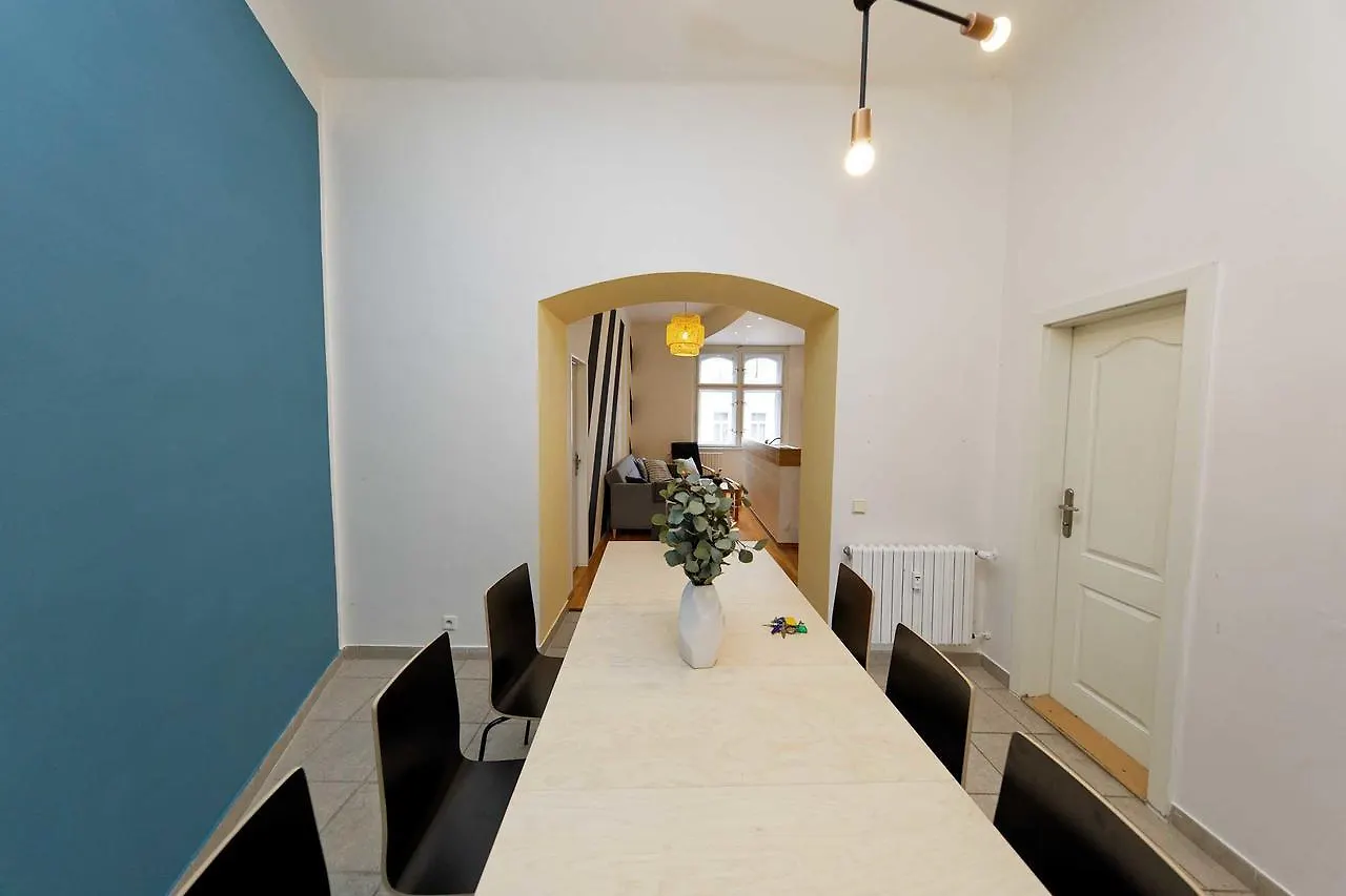 Apartment Na Kozacce 6 Prague