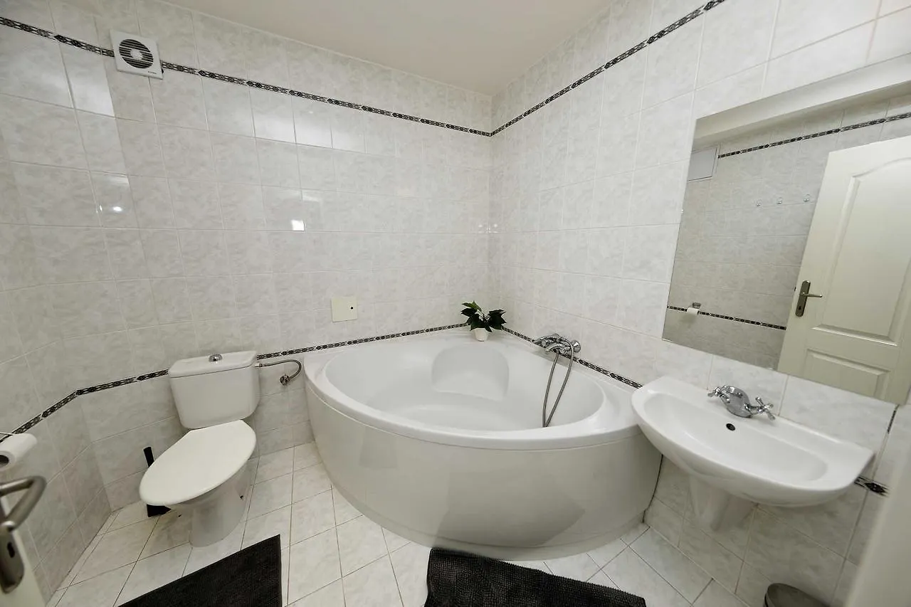 Apartment Na Kozacce 6 Prague